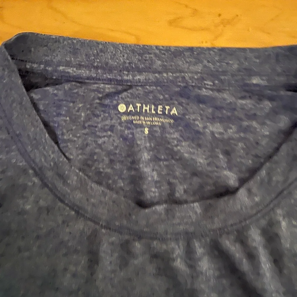 Set of 2- Athleta long sleeves! - Picture 8 of 13